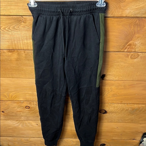 Other - Jogger Sweatpants Men Small per measurement Pockets Drawstring Grn‎ Black Casual